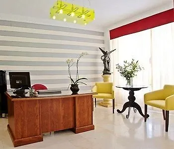 ** Gasthuis Abril Nerja Hotel Spanje