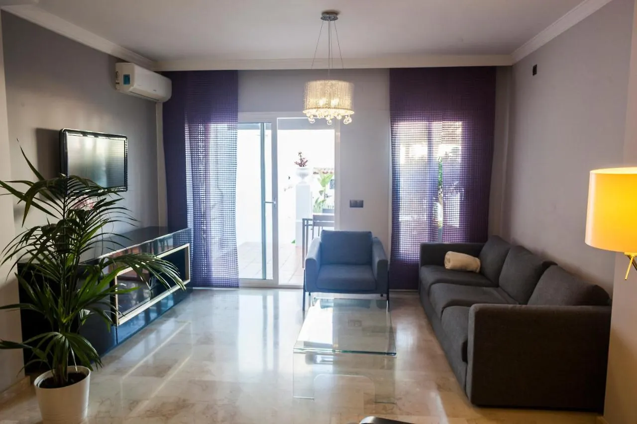 Abril Nerja Hotel
