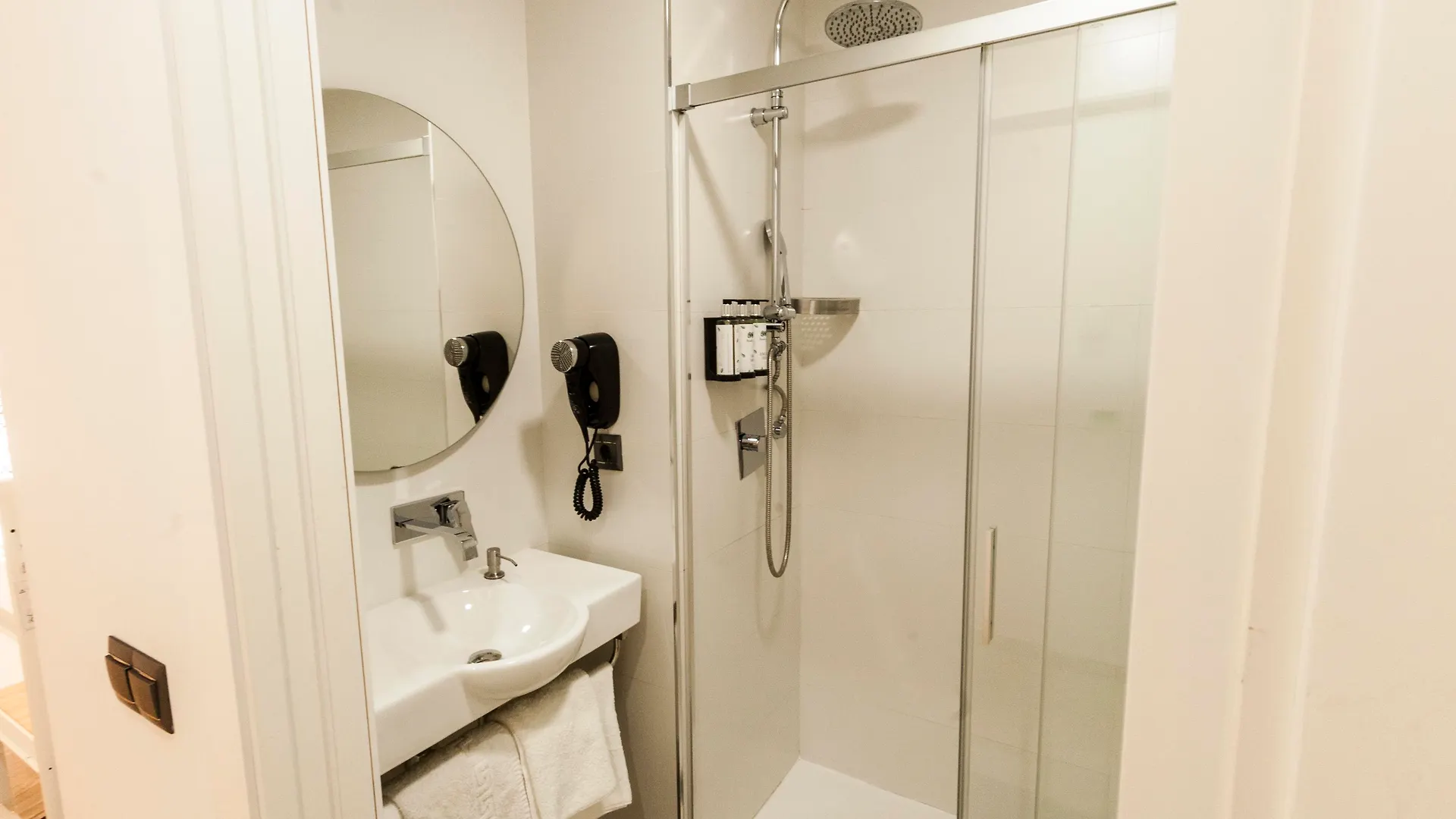 Guest house Abril Nerja Hotel