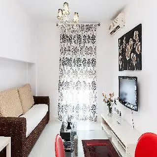 Guest house Abril Nerja Hotel
